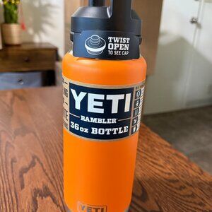YETI 36 Oz Rambler - Orange NEW